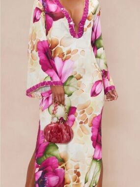 Floral V-Neck Maxi Dress in Pink and Cream